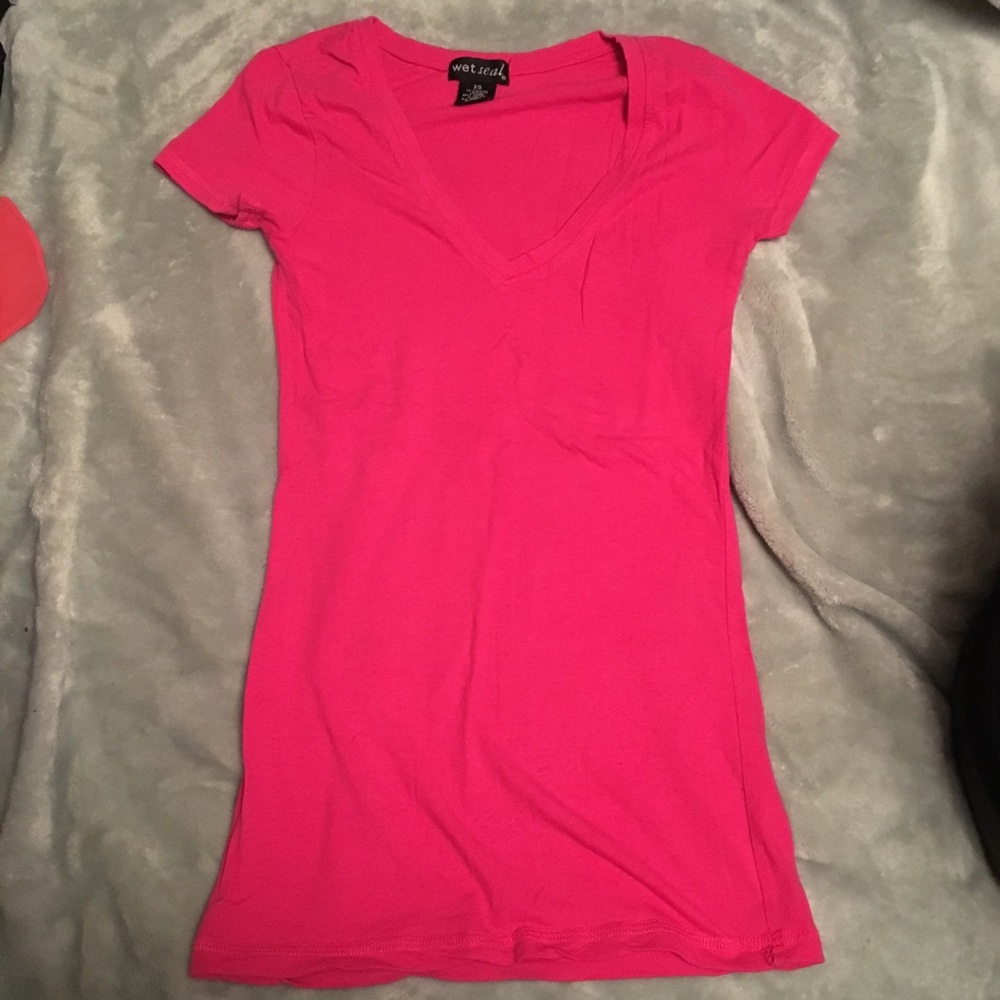 2/$15 Size xs vneck shirt